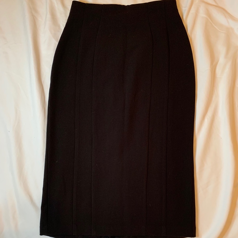 Black pencil skirt size 4 NY&co